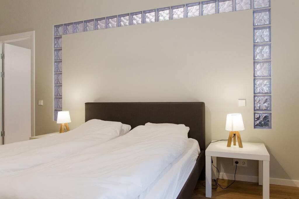 Modern & Spacious 80M2 Apartment In Riga Old Town Exterior photo